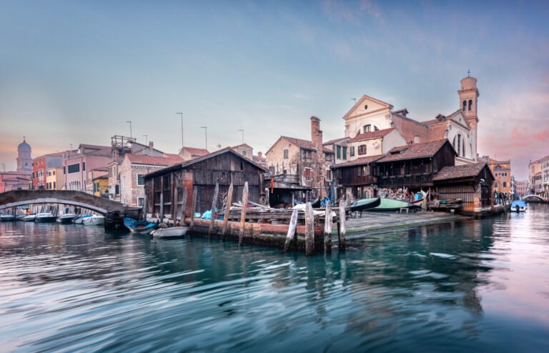 Venice, Julia Martin